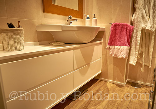 CALLE MATIAS TURRION