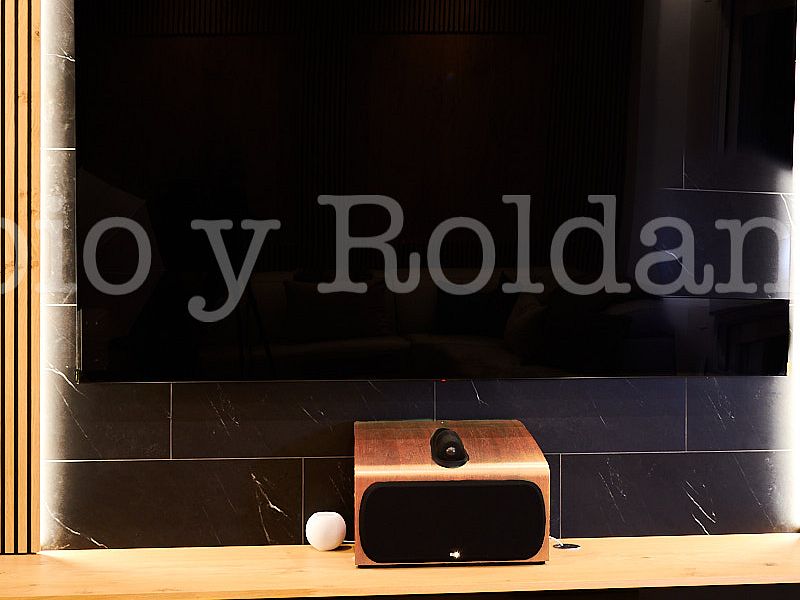 CARRIL CALEROS TELEVISION SALON 1